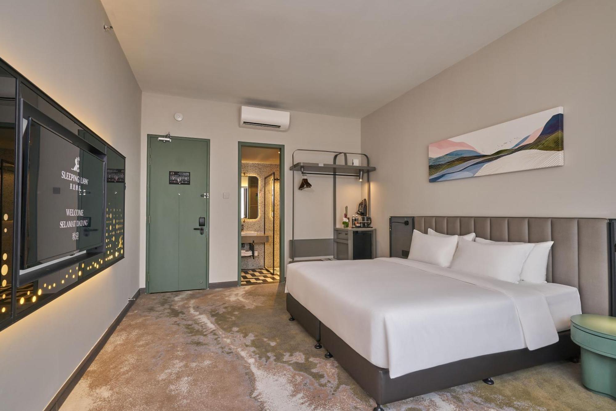 Grand Deluxe King Room